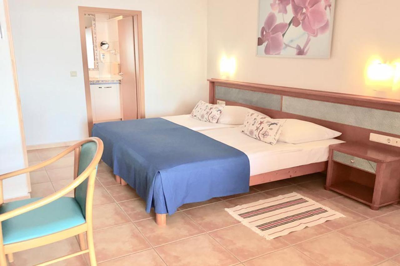 Esquinzo Suite Hotel Marina Playa מראה חיצוני תמונה